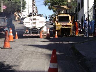 Portal de Notcias PJF | Nova Juiz de Fora - PJF inicia fresagem na Avenida Olegrio Maciel | SO - 19/8/2010